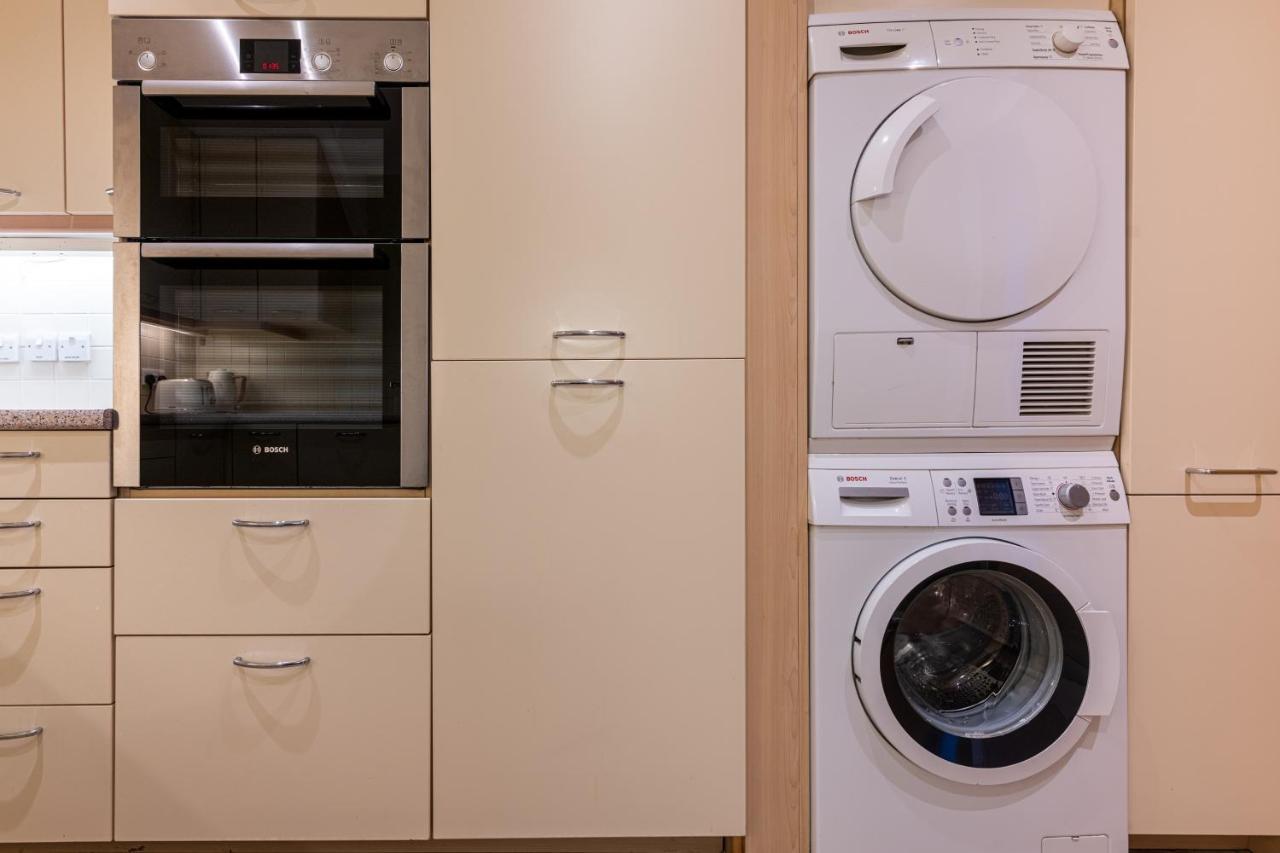 New 3bed With Air Con In Chelsea Appartamento