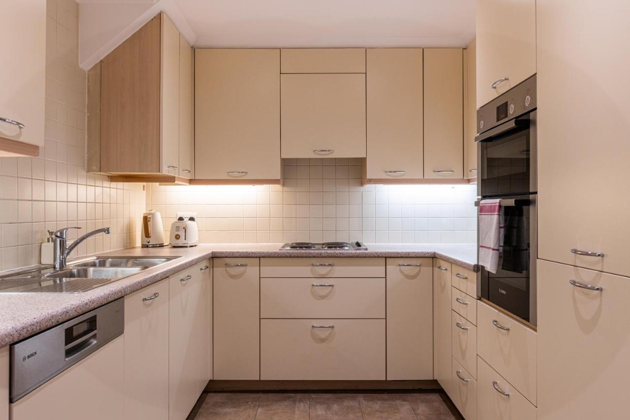 New 3bed With Air Con In Chelsea Londra
